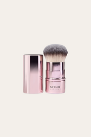 Kabuki Brush