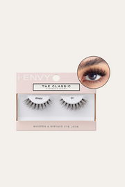 i-Envy The Classic Timeless Wispy Lash Extension 01