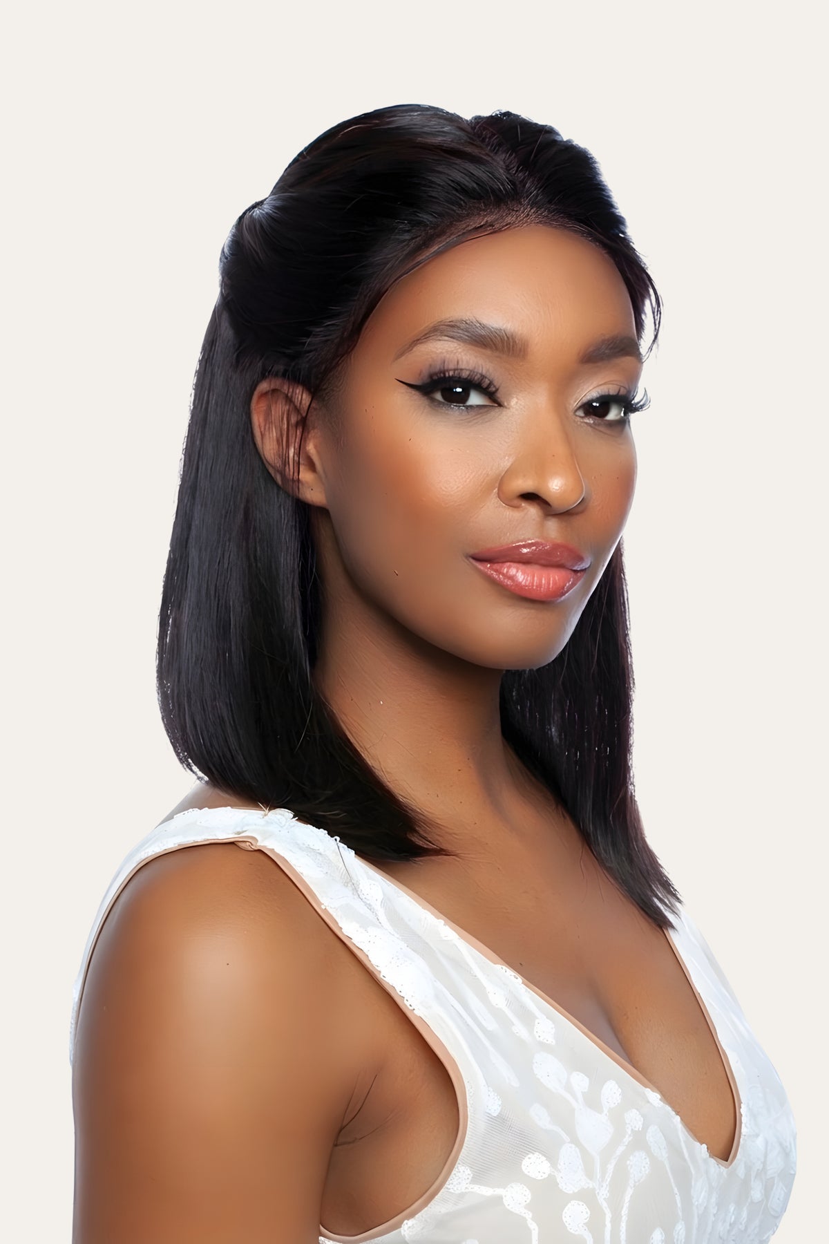 Mane Concept 11A 13x4 HD Lace Front Straight Bob Wig, 14"